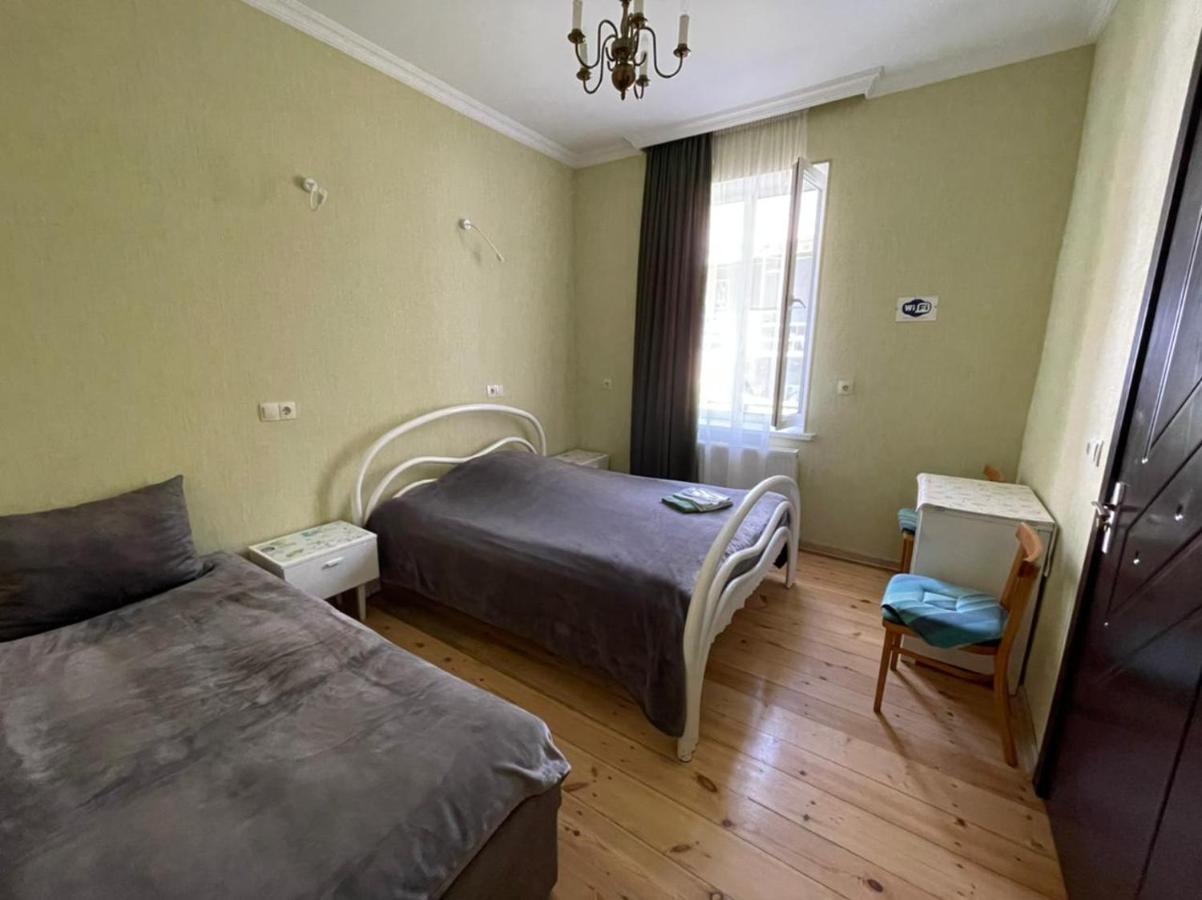 Family Hotel 7 Sisters Kazbegi Extérieur photo