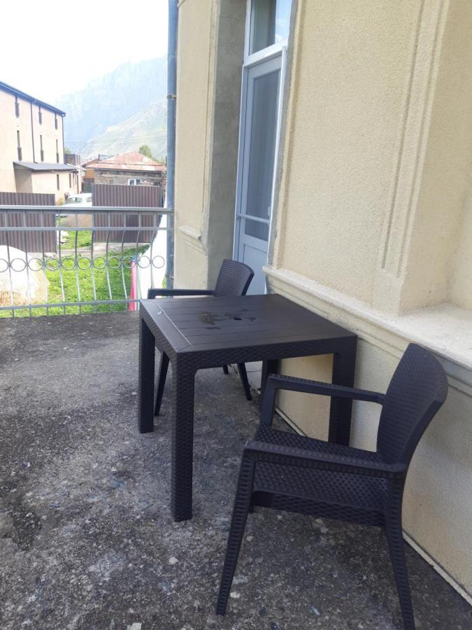 Family Hotel 7 Sisters Kazbegi Extérieur photo