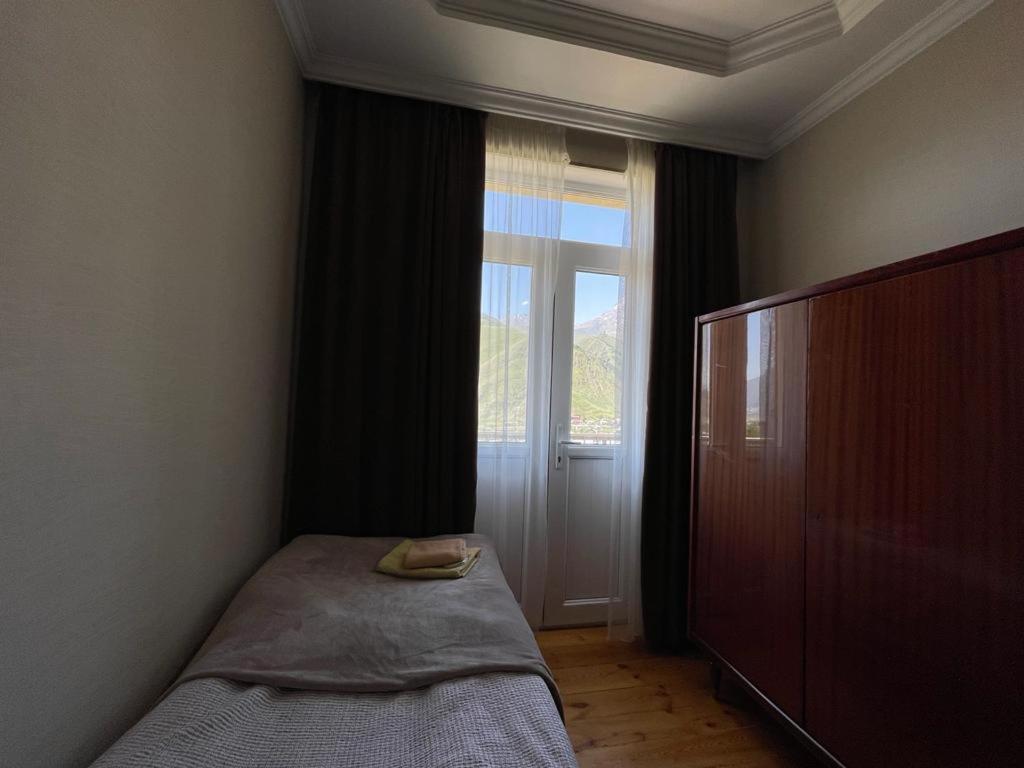 Family Hotel 7 Sisters Kazbegi Extérieur photo